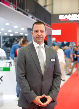 CANiK’ten İngiltere ve Polonya çıkarması - Resim : 1