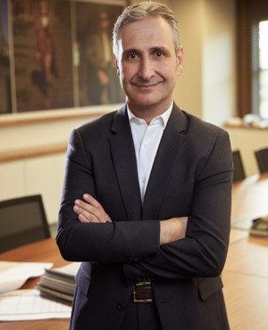 70 ülkede 437 mağazasıyla küresel moda markası olan Koton halka açılıyor - Resim : 1