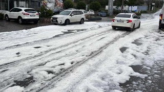 Bodrum'da kara yolu bembeyaz oldu