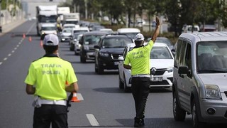 Trafikte yeni dönem! Meclis onayladı: Cezalar 250 bin TL’ye kadar çıkıyor