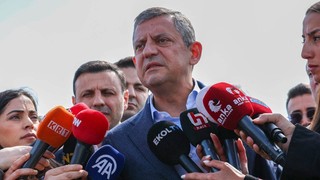 Özgür Özel, Silivri'ye giderek Ekrem İmamoğlu'nu ziyaret etti