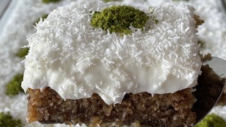 Meşhur Kıbrıs tatlısı böyle hazırlanıyormuş ; Daha hafif ve tam kıvamında oluyor.