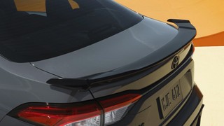 Toyota yeni efsanesiyle piyasanın tozunu dumana kattı! Bu Corolla eski modelleri rafa kaldıracak