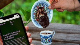 ChatGPT bu kez yuva yıktı! Kocasının falına baktırdı, gördükleriyle şok olup boşanma davası açtı!