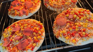Dondurulmuş pizza üreticisi iflas etti ; Aniden çalışanlara mesaj gönderildi