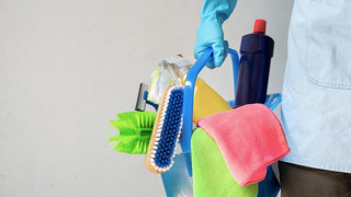 Piyasadan toplatılıyor: Bakanlık iki temizlik ürününün satışını yasakladı