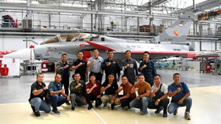 Endonezya, ilk Rafale savaş uçağını kamuoyuna tanıttı