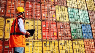 İhracat ‘savunmada’ kaldı, 8 ayda 8 sektör eksi yazdı