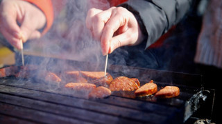 Bakanlık ifşa etti: Sucukta sakatat, peynirde mantar ilacı kullanmışlar!