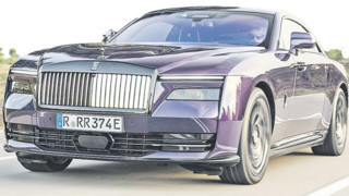 'Mücevher, yat ve villalar tek rakibimiz'