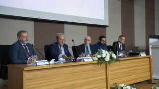 “Teknolojik değişime ayak uyduranlar, arayı açacak”