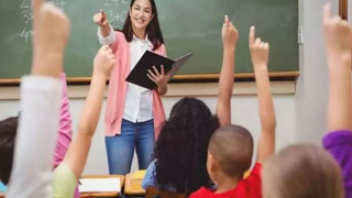 Öğretmen maaşları geride kaldı: Alım gücü 22 yılda eridi