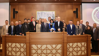 Bozbey: “13 milyar dolarlık ithalatın 10 milyarını Bursa’ya çekebiliriz”