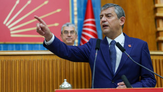 Özgür Özel ve ekibi, CHP PM'den istifa kararı aldı