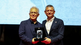 Zülfü Livaneli: CHP Genel Merkezi'nin bestelerimi kullanmasına iznim yoktur