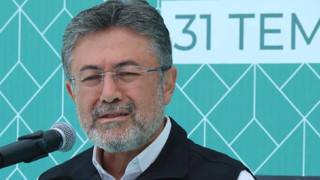 Tarım ve Orman Bakanı Yumaklı, orman yangınlarındaki son durumu paylaştı