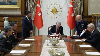 YAŞ kararları Resmi Gazete'de yayımlandı