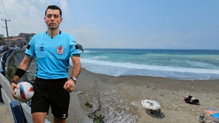 TFF hakemi yasak olduğu halde denize girdi boğularak öldü!