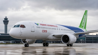 Çin’in Boeing ve Airbus’a rakibi C919 ilk uluslararası uçuşuna çıkıyor