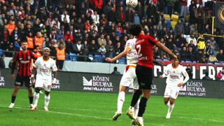 Galatasaray tek golle 3 puanı aldı