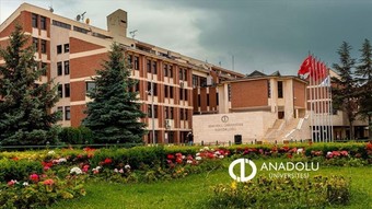 Anadolu Üniversitesi’ndeki fakülte kapatmaları Meclis gündeminde: Bu karar, Eskişehir’in hafızasına müdahaledir!