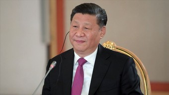 Venezuela Devlet Başkanı, Çin Devlet Başkanı ile bir araya geldi