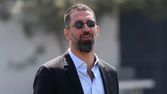 Arda Turan rotasını Avrupa'ya çevirdi: İşte yeni takımı!