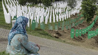 Srebrenitsa'da 30. yıl anma törenlerinde 7 soykırım kurbanı defnedilecek