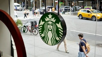 Starbucks satılıyor: Çinli grup rekor teklif verdi!
