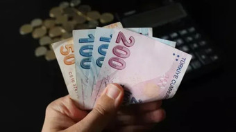 DİSK-AR: Enflasyon ile vergilerin işçi ücretlerine yedi aylık toplam faturası en az 972 milyar TL