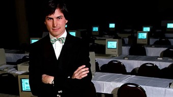 Steve Jobs’ın papyonu rekor fiyata satıldı