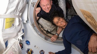 8 gün için gidip 9 ay mahsur kalmışlardı: Astronotların dönüş yolculuğu başladı