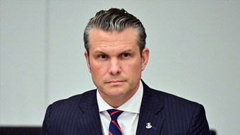 ABD'de Demokratlar, Savunma Bakanı Hegseth'in görevden alınmasını istiyor