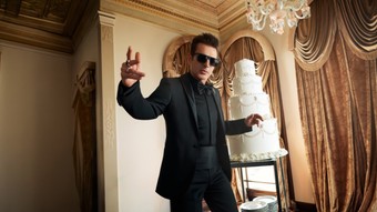 D’S damat ve Teoman’dan çarpıcı bir stil manifestosu: Güzel bir gün smokin için…