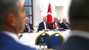 Bakan Bolat: Mal ve hizmet ihracatındaki artış temposunu devam ettireceğiz