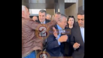 CHP lideri Özgür Özel'e saldırı!