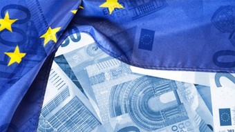 Euro Bölgesi ekonomisi nisanda sınırlı büyüdü