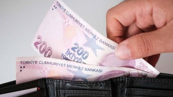 Asgari ücret dolar karşısında eriyor: 5 ayda 2 bin lirayı aştı
