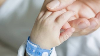 Sağlık Bakanlığı'ndan yeni uygulama yolda: Taburcu olacak yenidoğan için araba koltuğu şartı