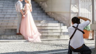 Düğün ve doğum çekimlerinde yeni dönem: Sınav şartı getirildi