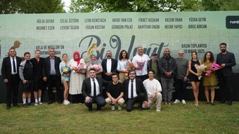 Felçli Rus gence 10 yıl annelik yapan Gülsüm Ana'nın hayatı film oluyor