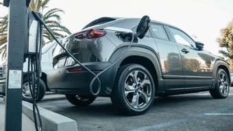 Otomotivde elektrikli çağı: :2025 satış beklentisi 20 milyonu aştı