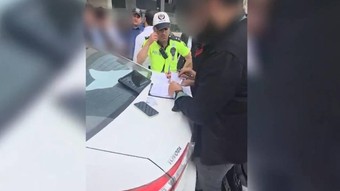 Bakan Yerlikaya duyurdu: Ambulansa yol vermeyen düğün konvoyuna ceza yağdı!