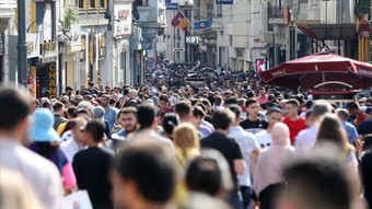 Ekonomi yönetimine güven yüzde 25