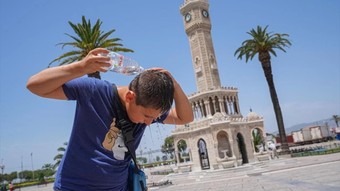 İzmir'e aşırı sıcaklık uyarısı! Tarih verildi: Afrika üzerinden giriş yapacak
