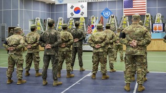 WSJ: Trump yönetiminin Güney Kore'deki binlerce askerini çekme planı gündemde