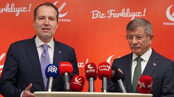 Fatih Erbakan: Cumhurbaşkanının bir kez daha seçilmesini sağlayacak anayasaya karşı olacağız