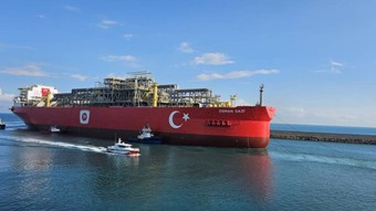 Türkiye'nin ilk yüzer doğal gaz üretim platformu Osman Gazi Filyos Limanı'nda
