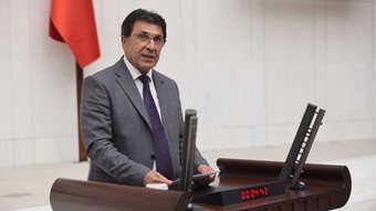 DEM Parti Milletvekili Mahmut Dindar trafik kazası geçirdi