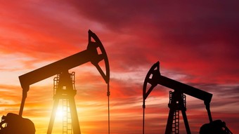 ABD'nin ticari ham petrol stokları azaldı